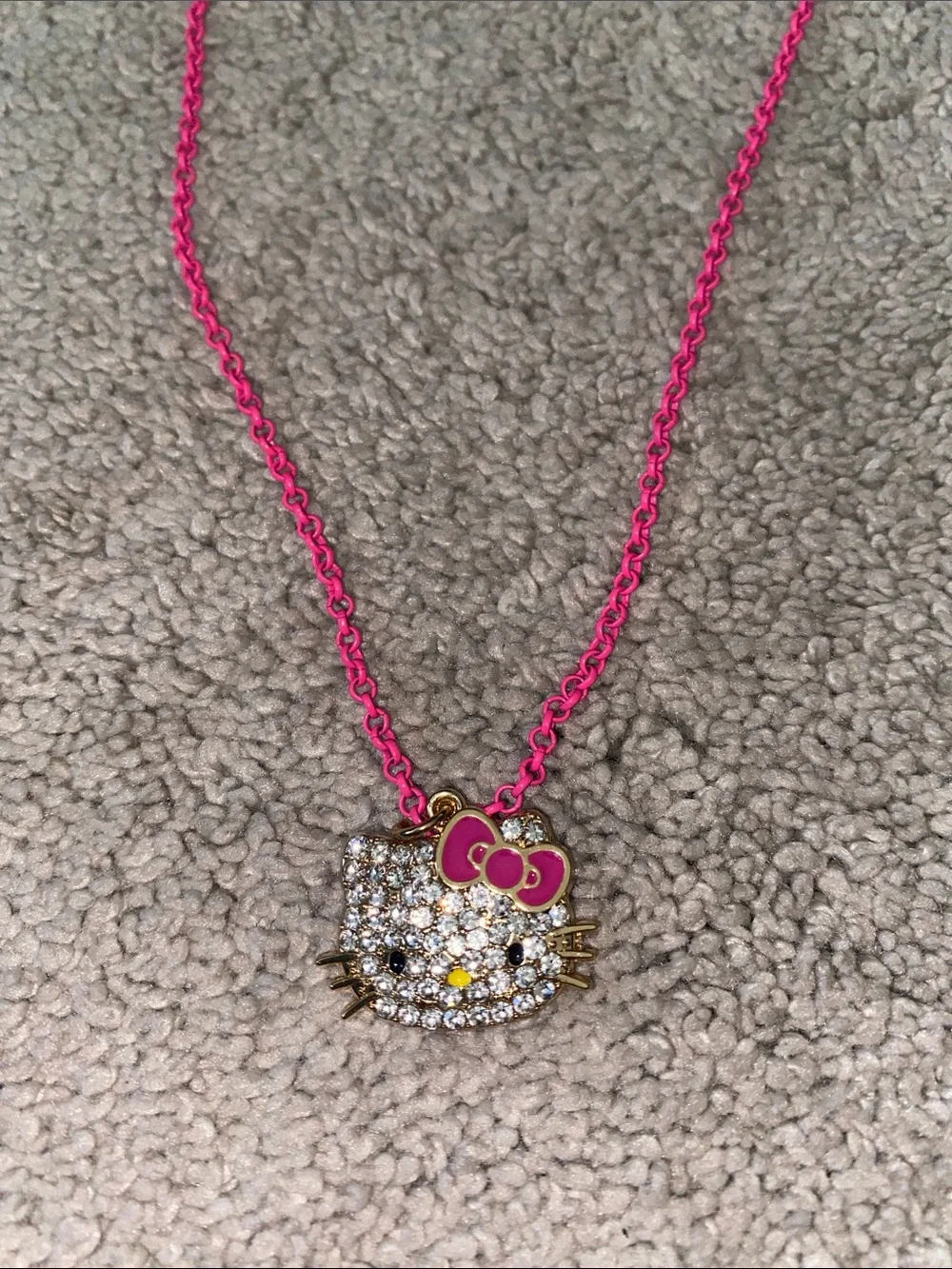 Sanrio Hello Kitty Girls  Fashion Jewelry Necklace Pink